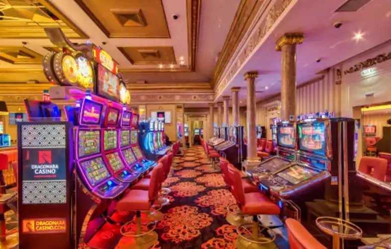 Japan Pools slot interface on grafik hongkong showing game grid